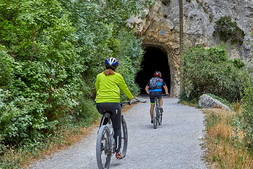 Fotografía paseo en bici - Camping Iturbero, Lumbier, Navarra.